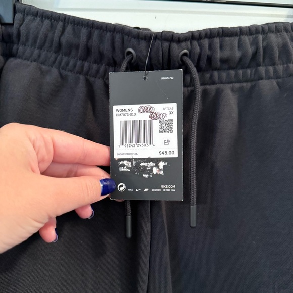 Women's new Nike Black cotton stretch athletic Shorts size 3X - Picture 5 of 7